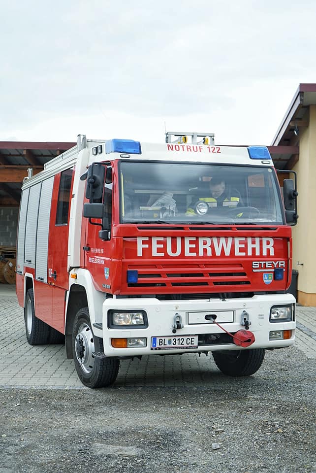 [Bild von Rüstlöschfahrzeug (RLF) - Burgl]